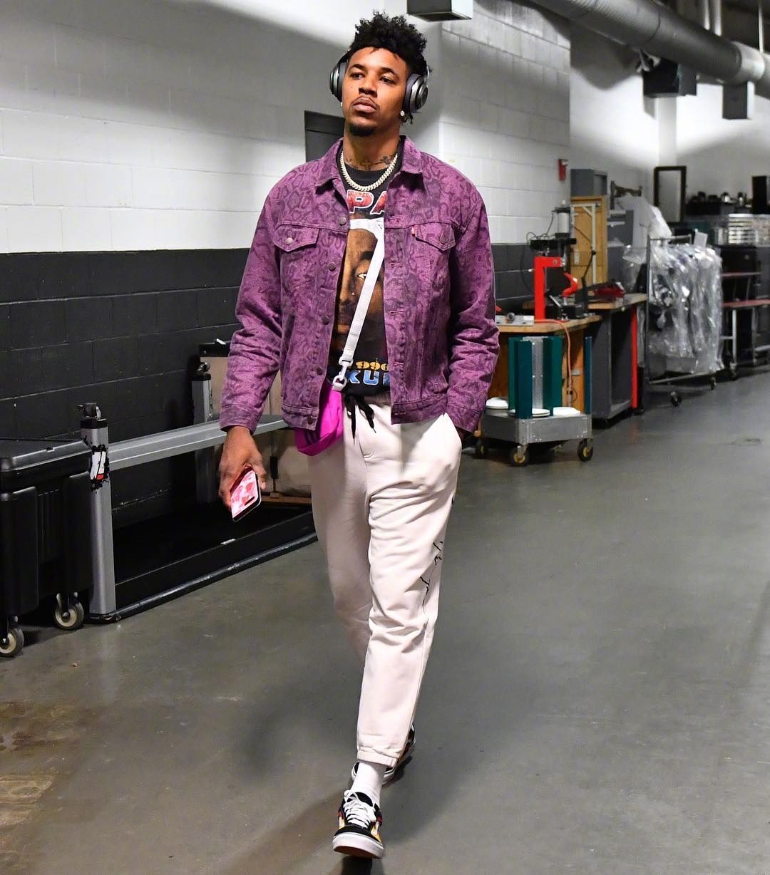 用中等强度 用中等强度