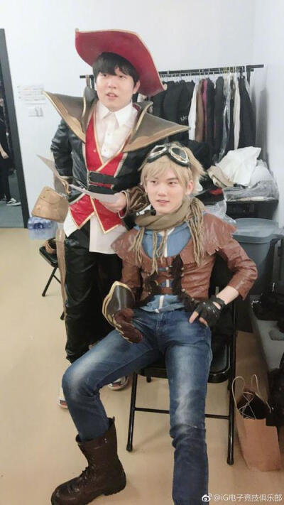 怀特以25 怀特以25