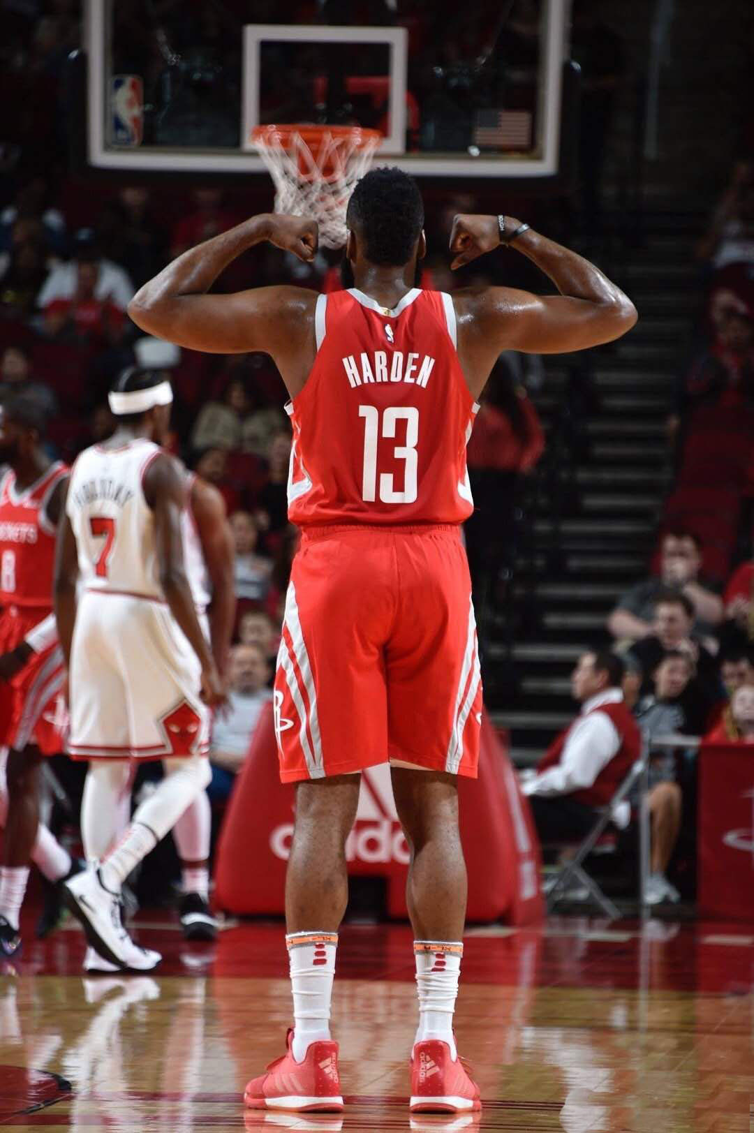 对卡利亚里 对卡利亚里