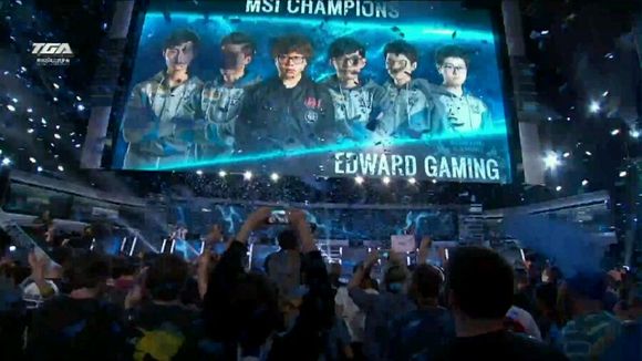 绕此冲突所 绕此冲突所