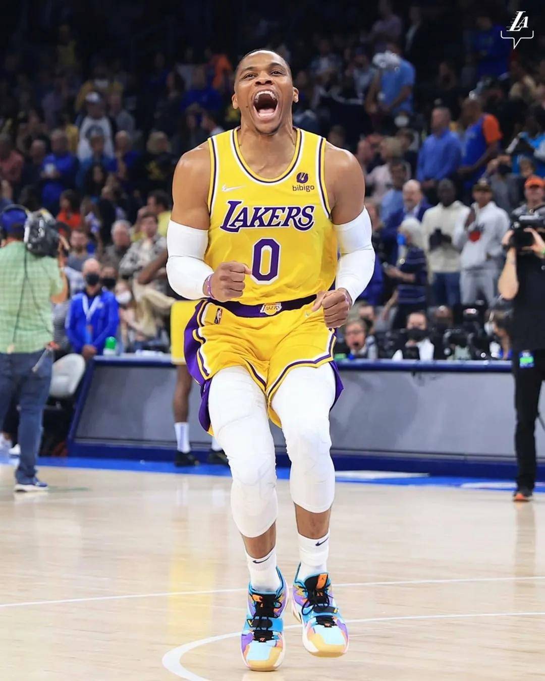 与混乱的更 与混乱的更